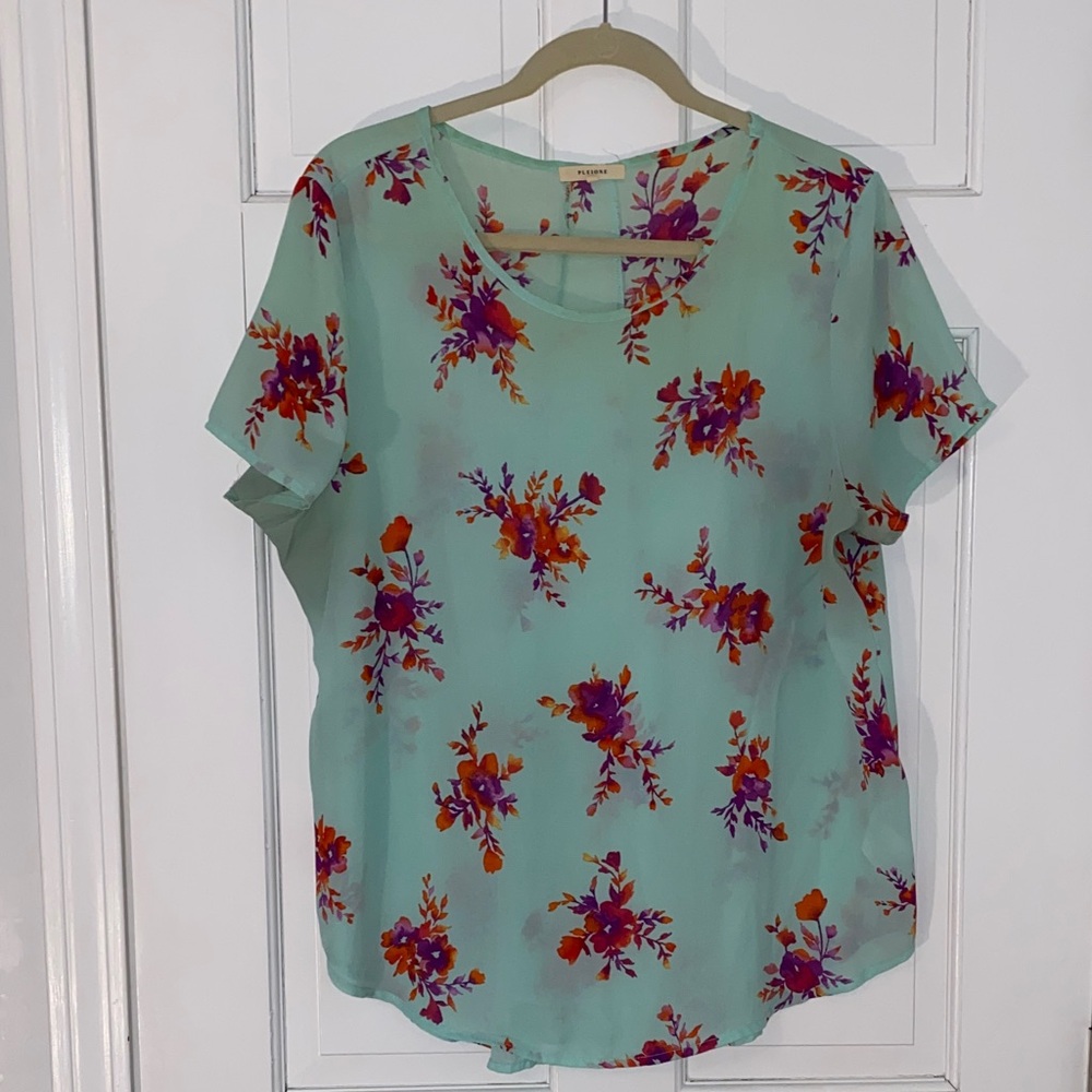 Pleione Floral Women's Blouse